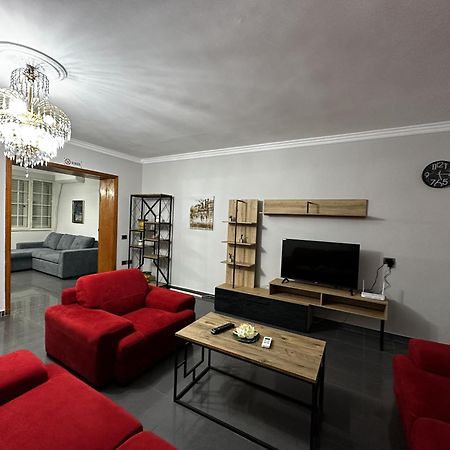 Tirana Treasure: Chic 2Br-Apartment 8Min To Skanderbeg Place Esterno foto