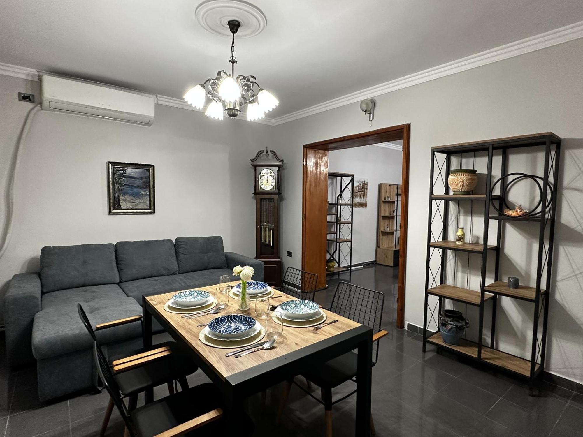 Tirana Treasure: Chic 2Br-Apartment 8Min To Skanderbeg Place Esterno foto