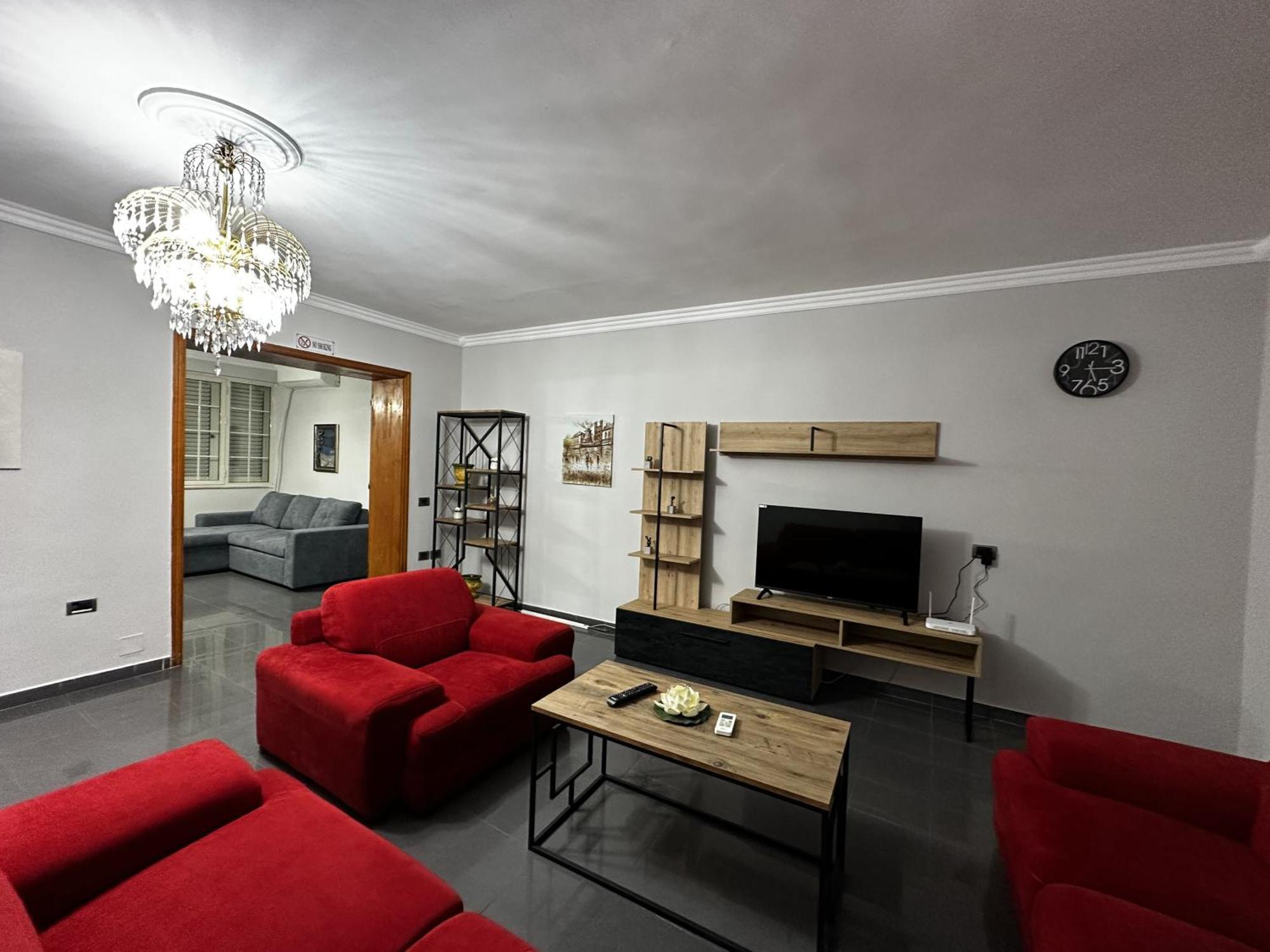 Tirana Treasure: Chic 2Br-Apartment 8Min To Skanderbeg Place Esterno foto