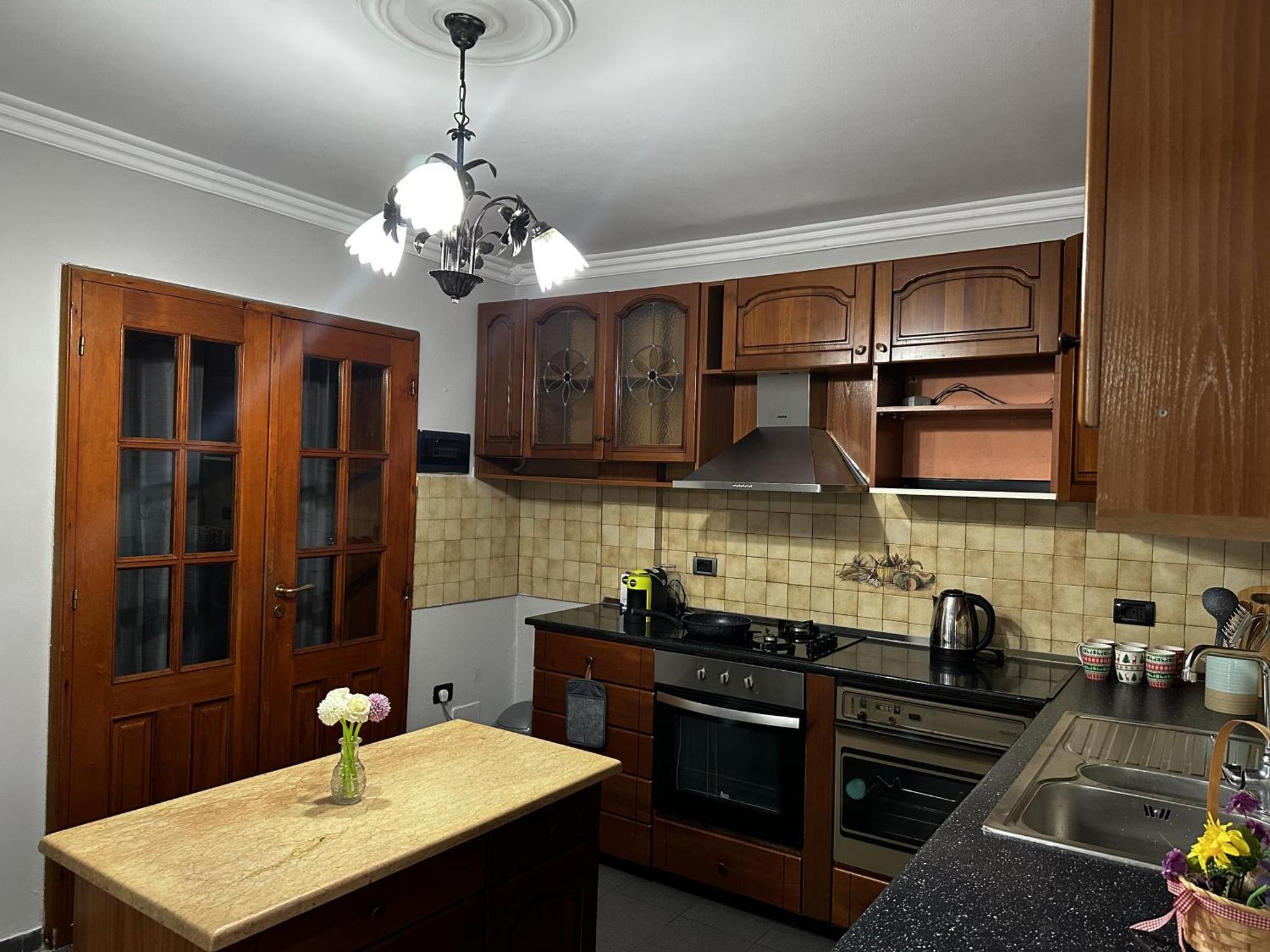 Tirana Treasure: Chic 2Br-Apartment 8Min To Skanderbeg Place Esterno foto